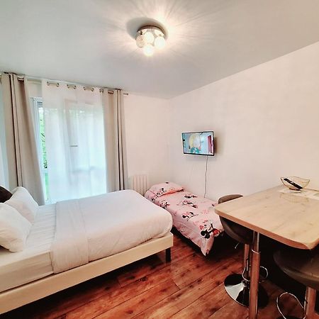 Studio Alpha - 2Min By Train To Disneyland Or 20Min Walk - 5Min Walk To "Val D'Europe" Station مونتِفرا المظهر الخارجي الصورة
