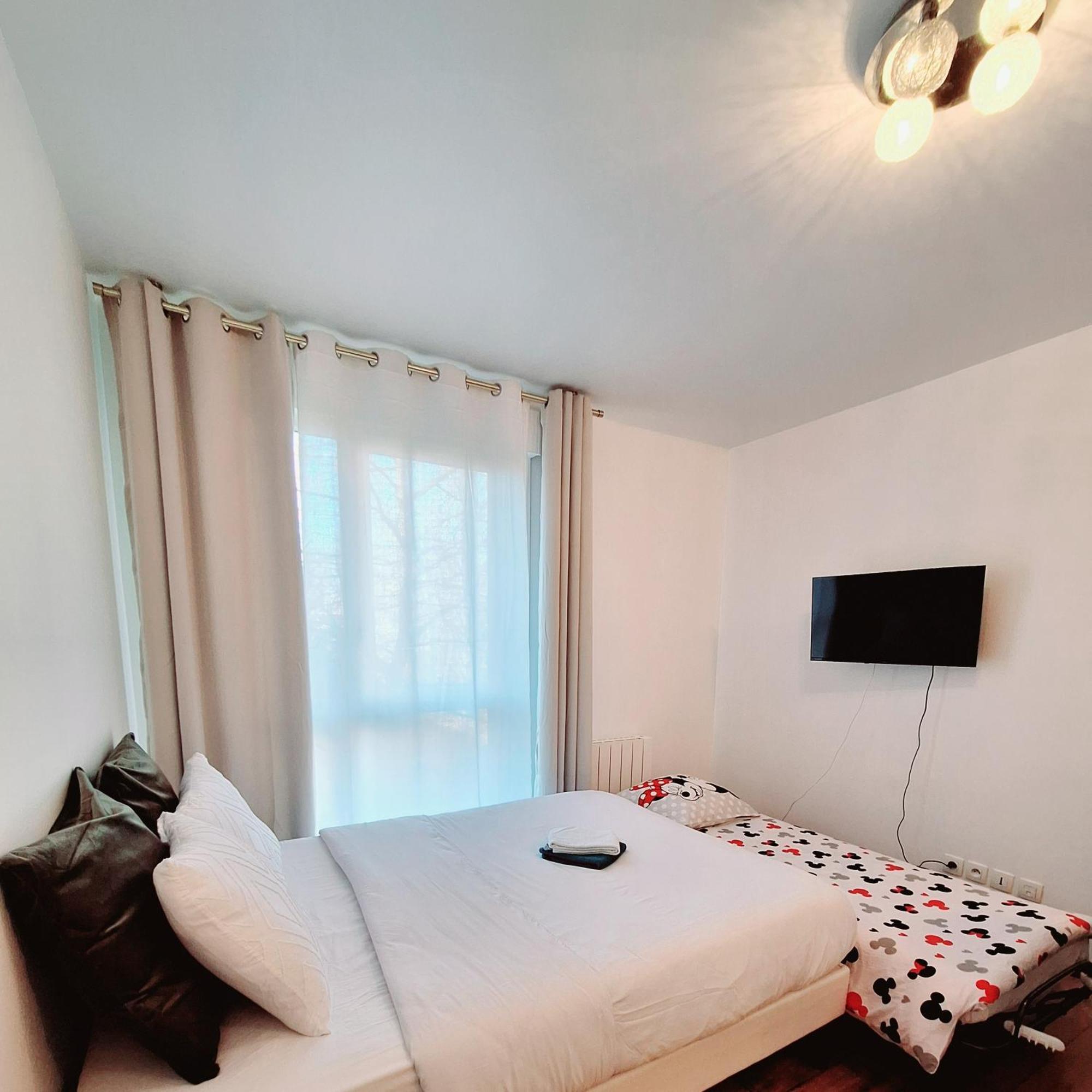 Studio Alpha - 2Min By Train To Disneyland Or 20Min Walk - 5Min Walk To "Val D'Europe" Station مونتِفرا المظهر الخارجي الصورة